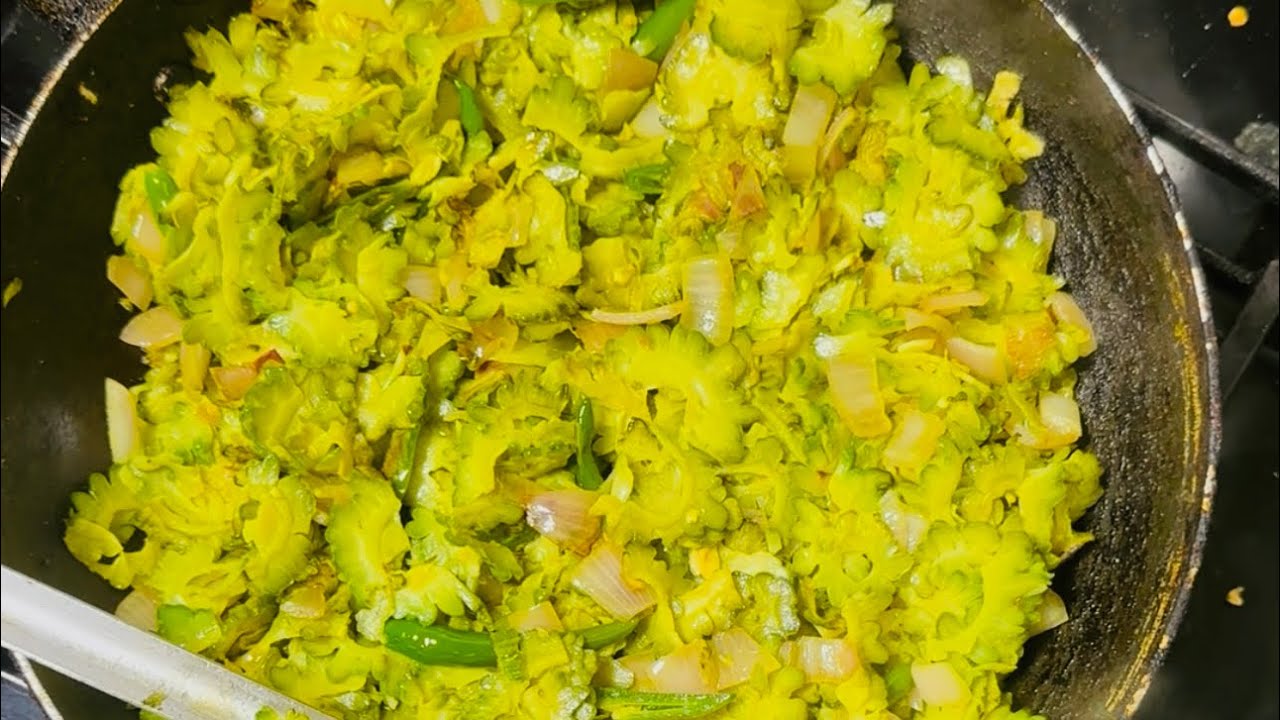 করলা ভাজি তিতা ছাড়া 😋 | সহজ ঘরোয়া রেসিপি | Korola Bhaji Without Bitter