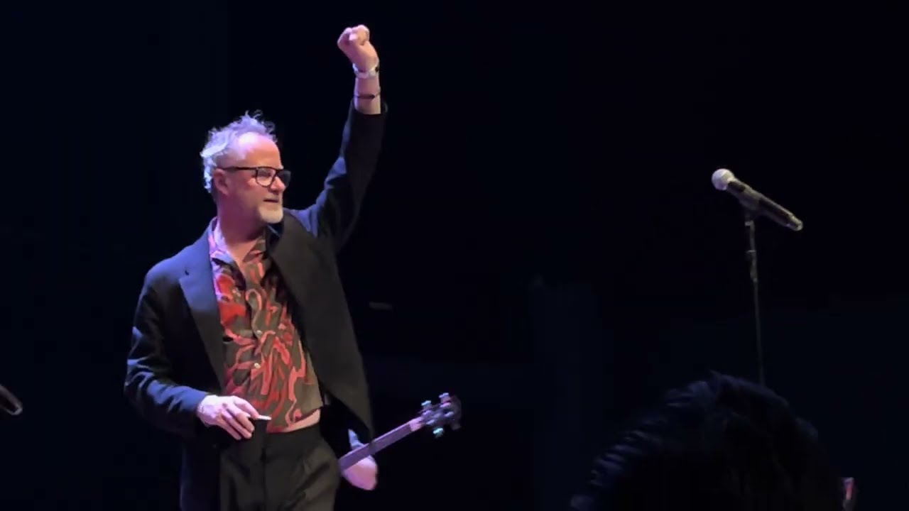 Matt Berninger + Ronboy live &ldquo;Bonnet of Pins&rdquo; @ Palace Theater Los Angeles May 21, 2025