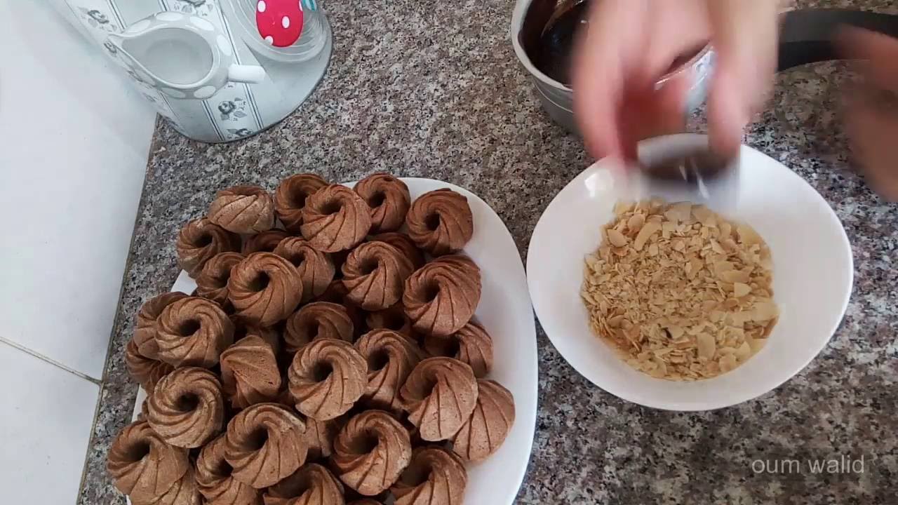 شهيوات ام وليد حلوة التاج بالشوكولا