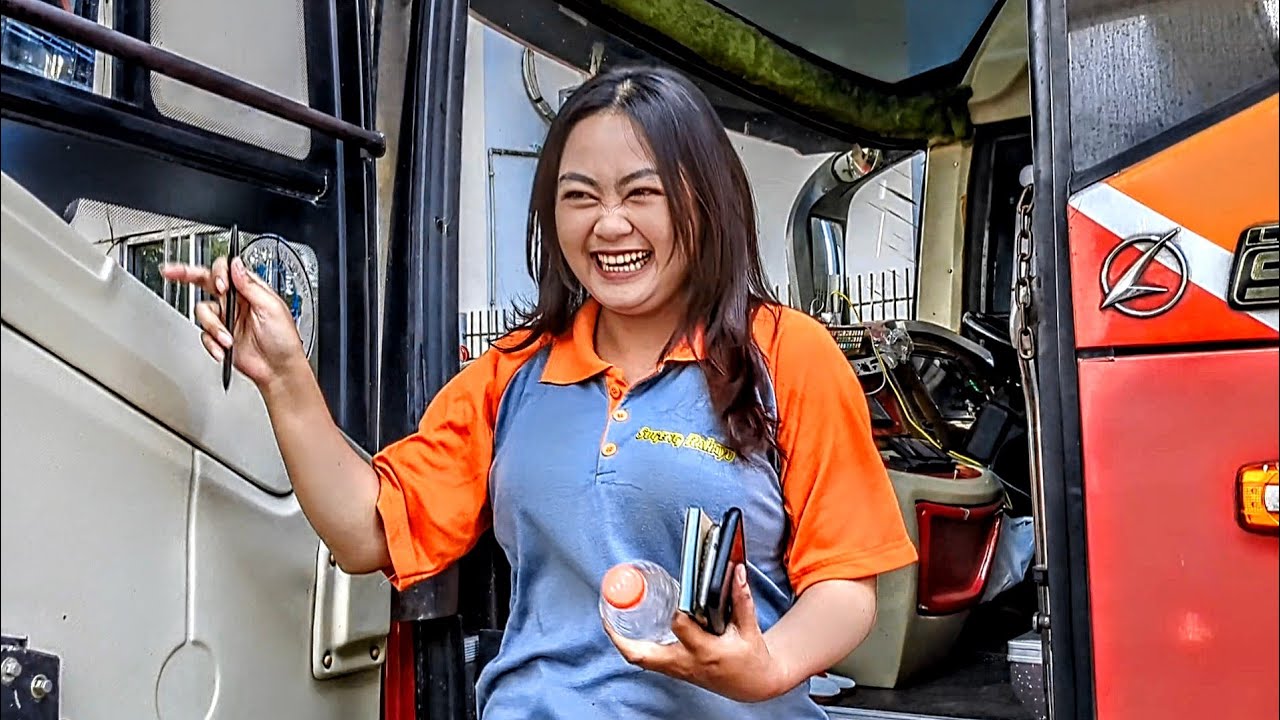 PESONA MBAK WINDA, AGEN SUGENG RAHAYU CILACAP MAKIN BERCAHAYA!