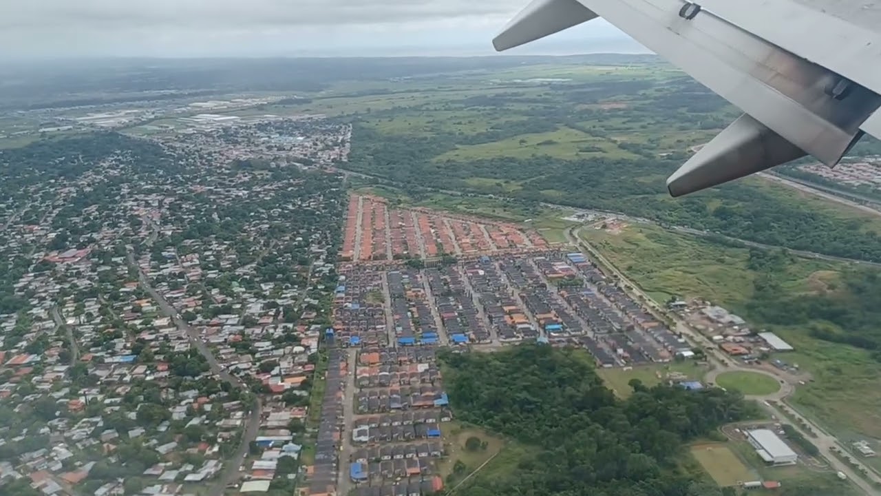 Landing in Panama 