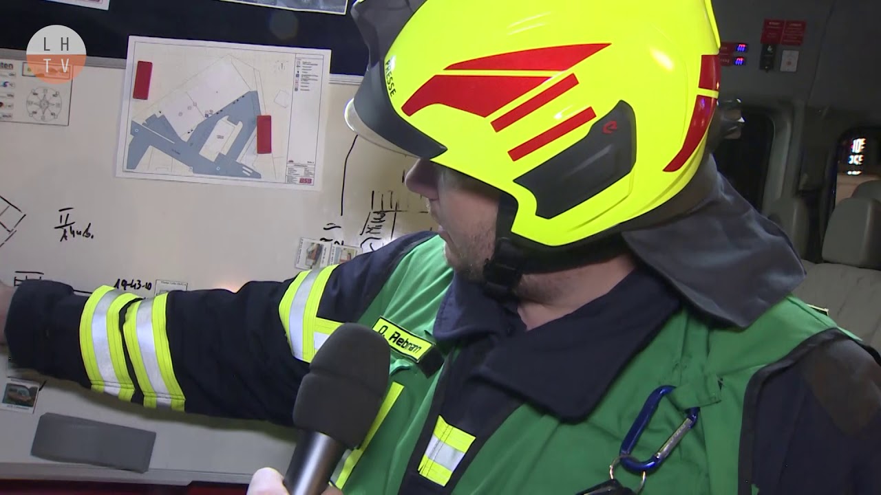 LHTV Großeinsatz in Lachendorf - Lagerhalle brennt (Feuer, Brand, Feuerwehr)