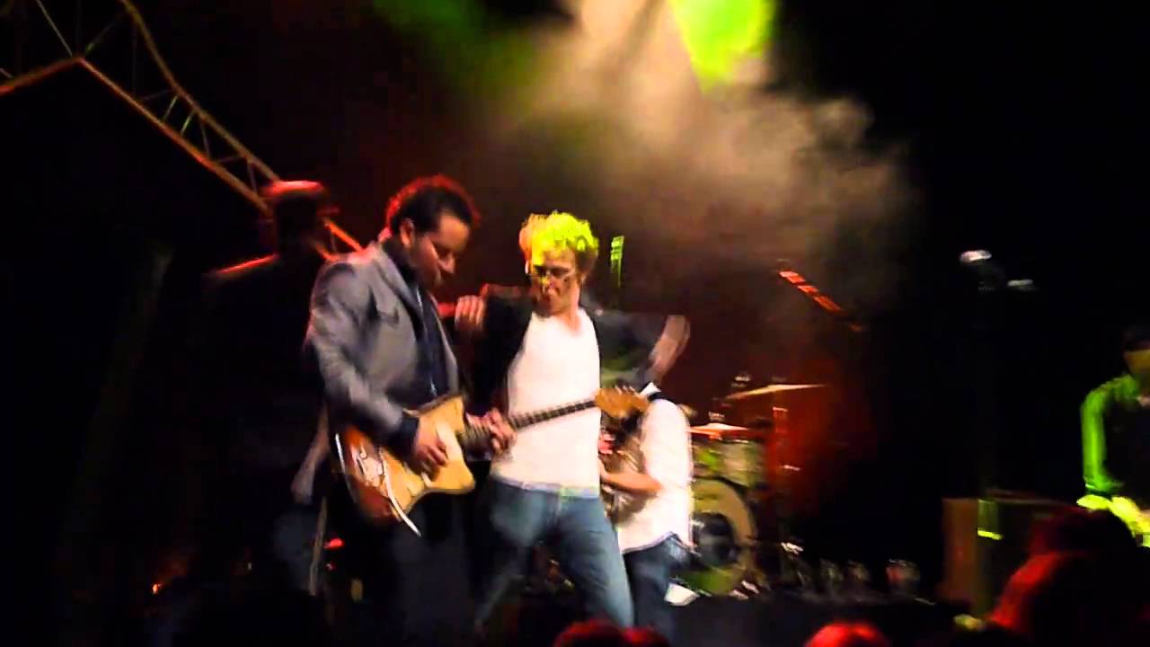 Jurk! - Sorry [Live] in de Effenaar, Eindhoven (09-12-2010) - HD 720p