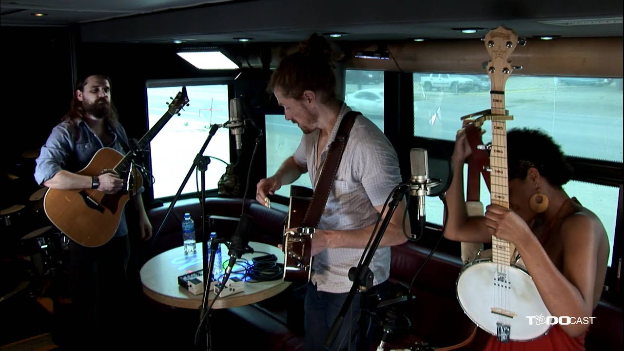 Lennonbus Live @ SXSW: Birds of Chicago - 