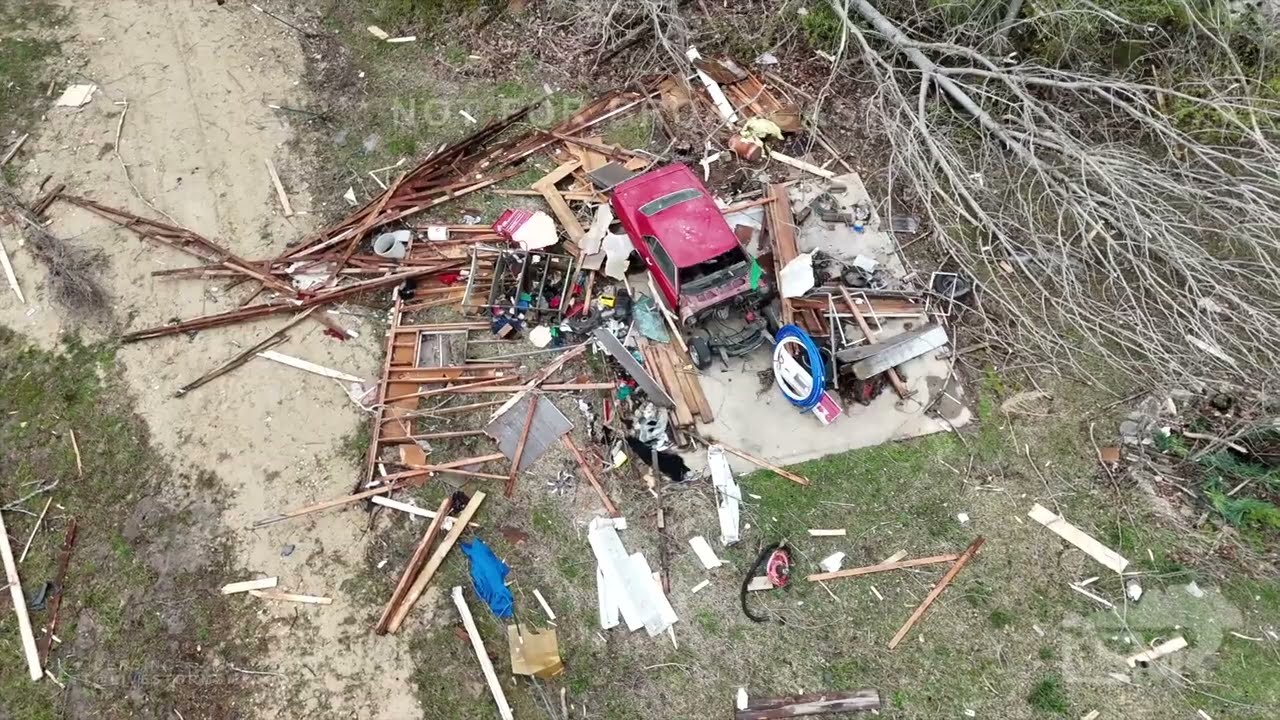 03-16-2026 Bonnertown, TN - Drone Footage: Tornado Damage as Snow Falls on First Responders
