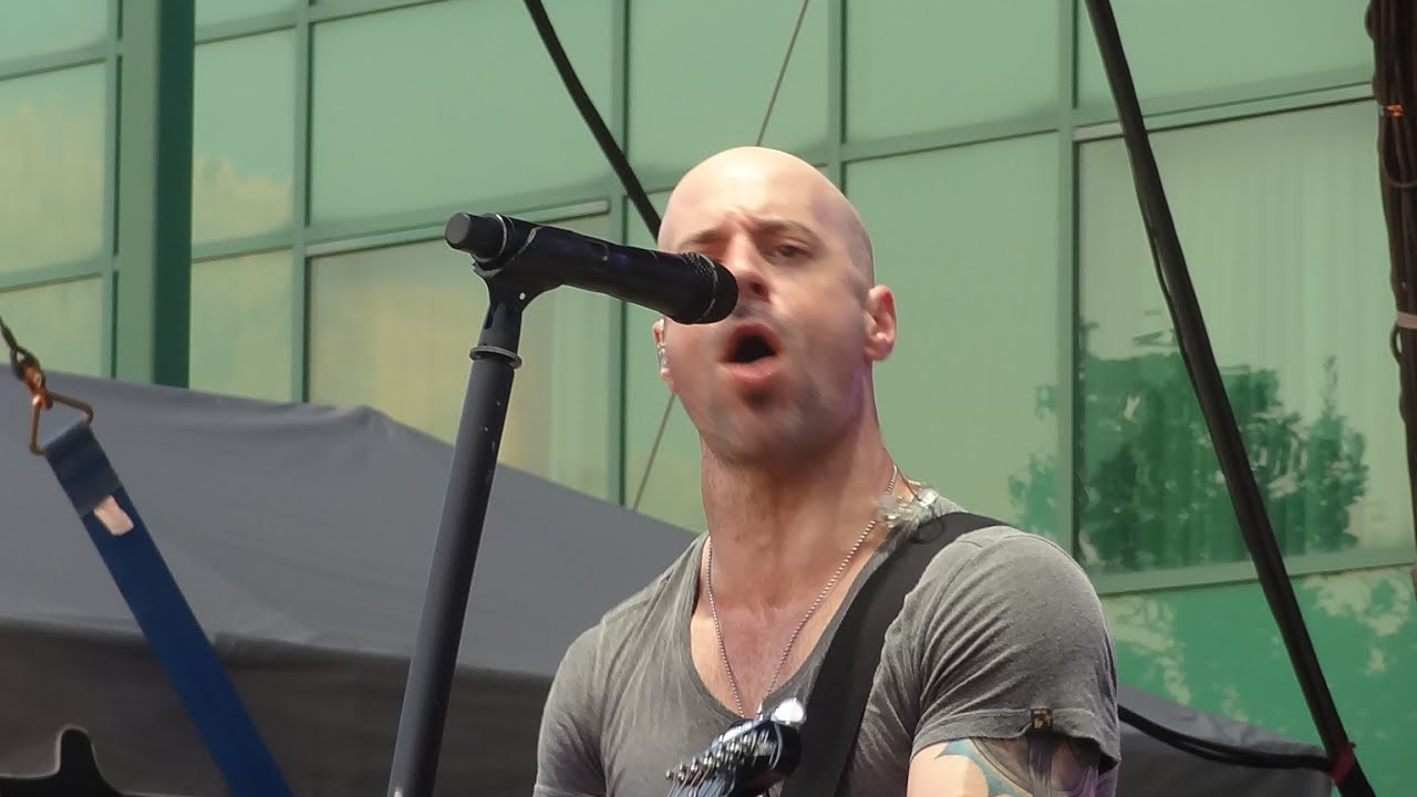 Daughtry Live 