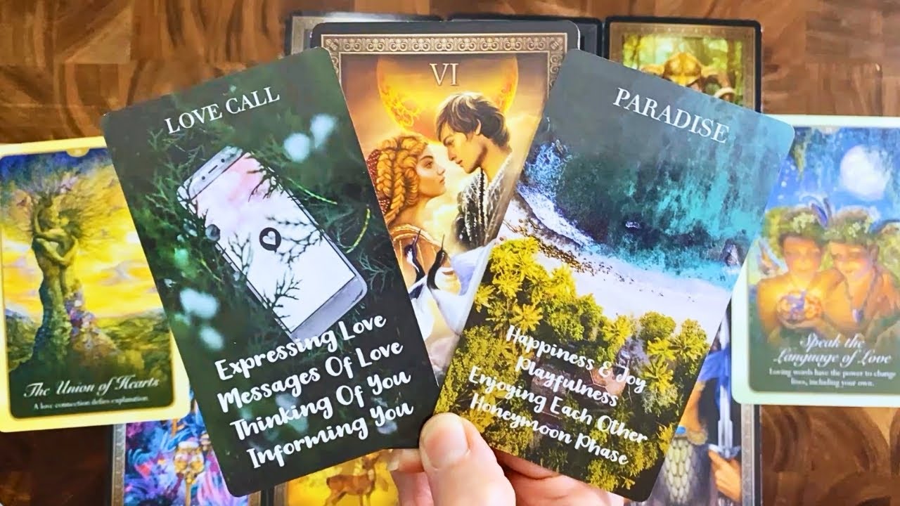 IT'S TIME! THEY WANT TO TALK! 😍 READY OR NOT HERE THEY COME! ♥️ (LOVE READING) #nocontact #tarot