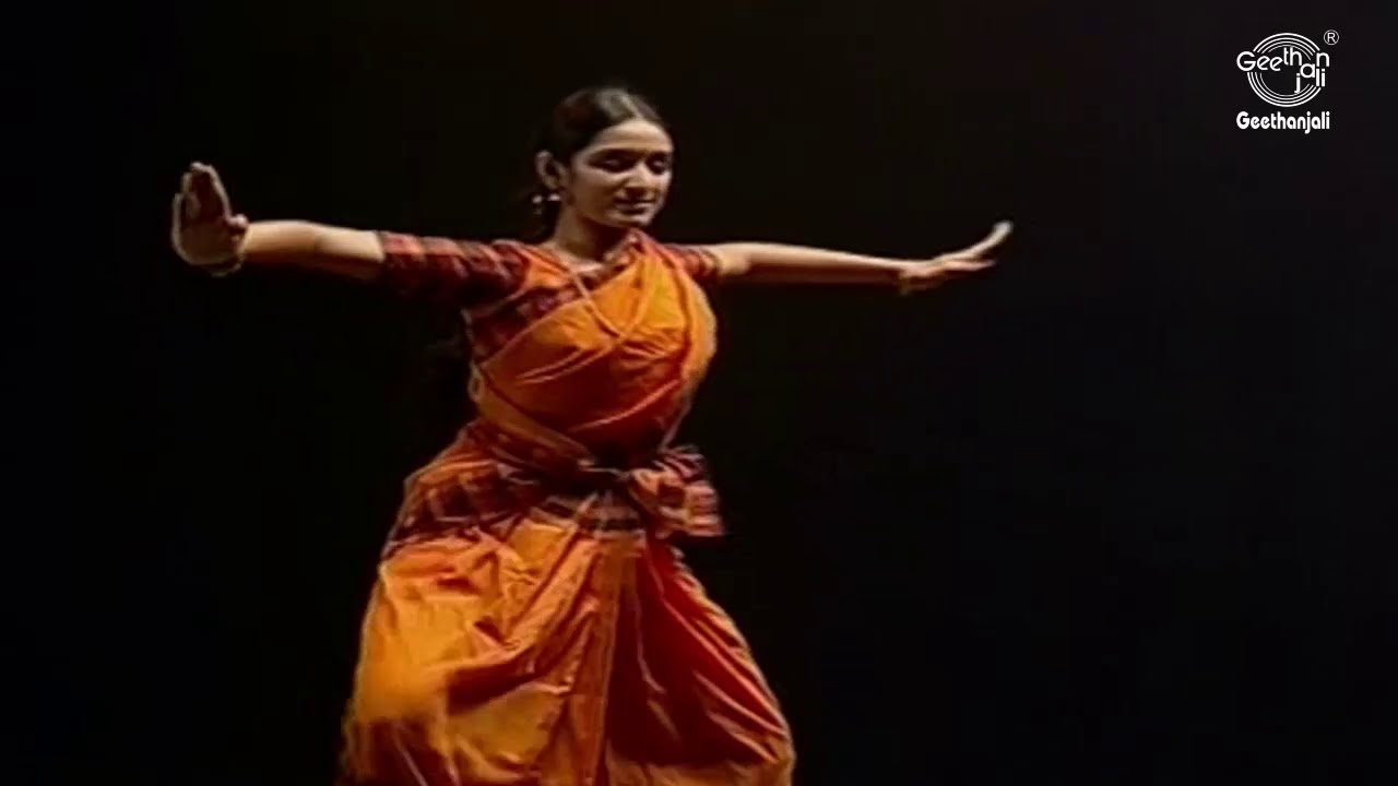 Learn Bharatanatyam (Basic Steps For Beginners) - Natya Vardhini - Sutra Adavu