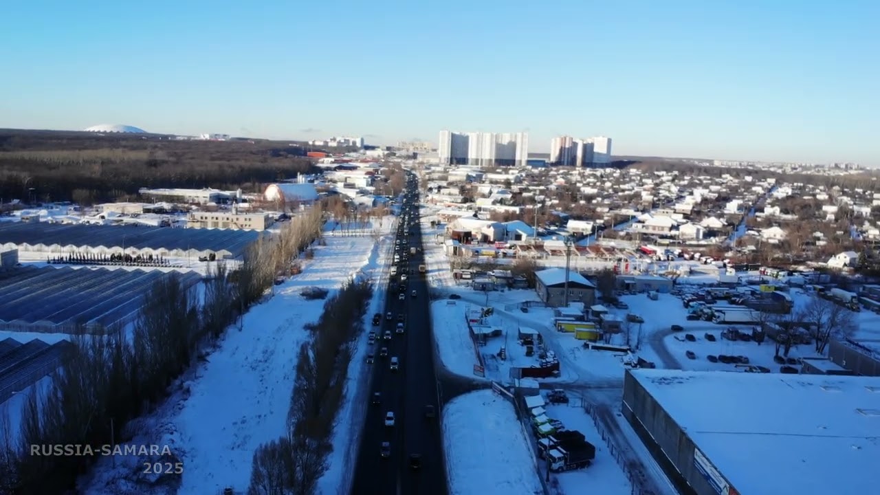 Магистраль Центральная в районе пересечения с Ракит. шоссе / город Самара / Russia