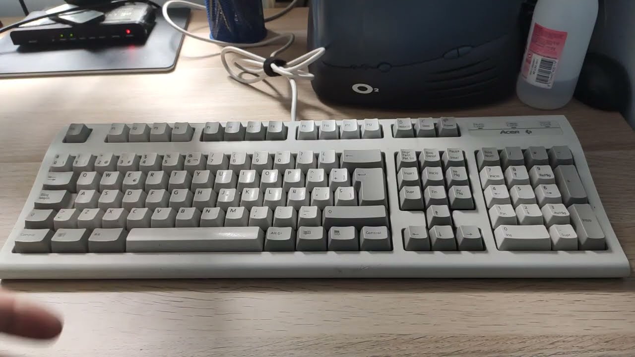Review del Acer 6312-TA (Acer Switches): El Model M de Acer - Teclados Mec&aacute;nicos