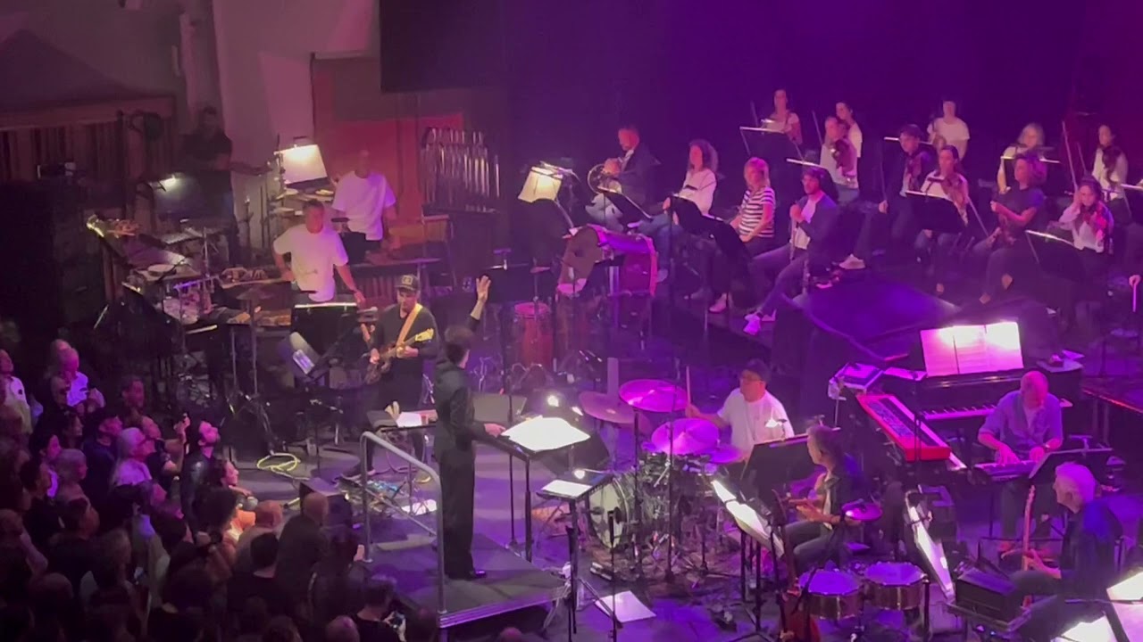 Dweezil Zappa & Metropole Orkest - Filthy Habits - ( Frank Zappa cover)
