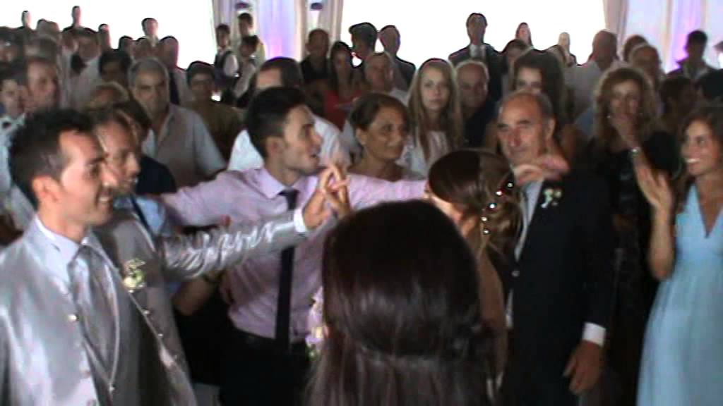 ENTRATA SPOSI DIVERTENTE AL MATRIMONIO - VILLA LIVIA TERMOLI - ANIMAZIONE FRANCESCO BARATTUCCI