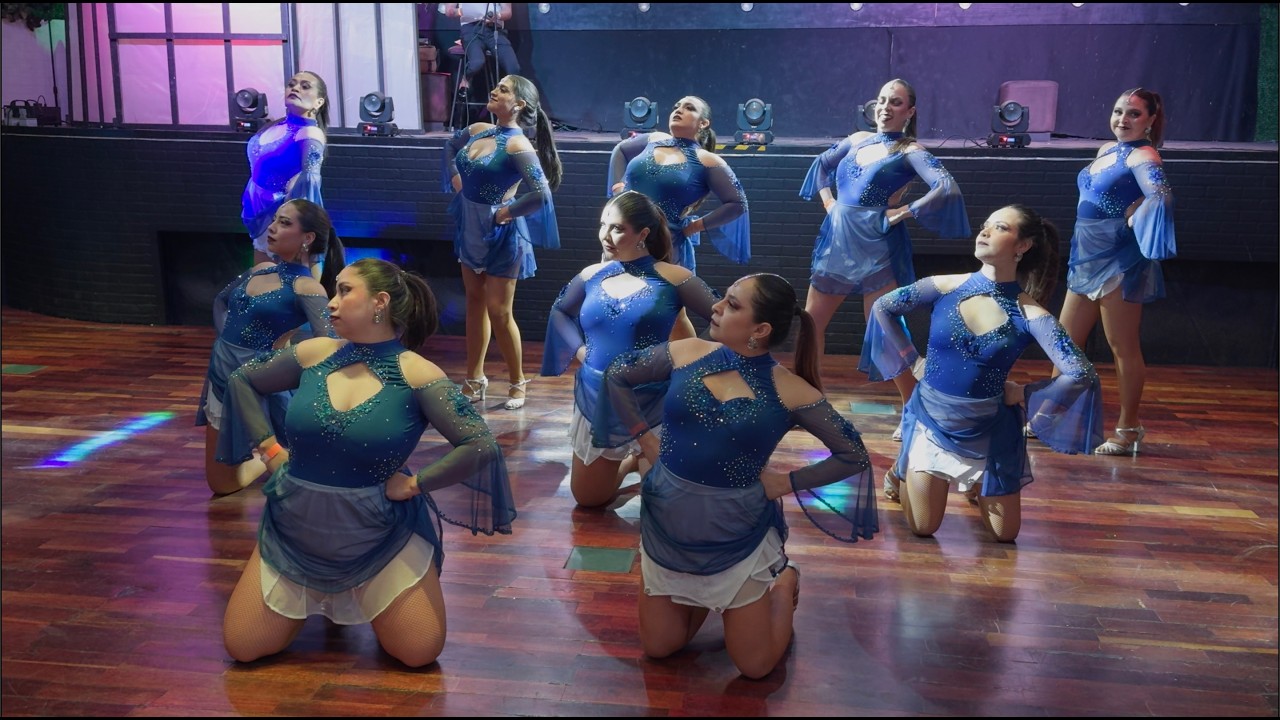 ✨ ¡CAMBIO DE COLOR EN VIVO! 🔥 Ladies de Timbaokan | La Niña – 1er Aniversario Ibeyis