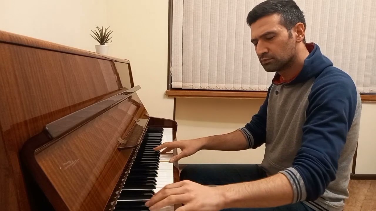 Al məndən gülüşlərini bəs: Emin Sabitoğlu