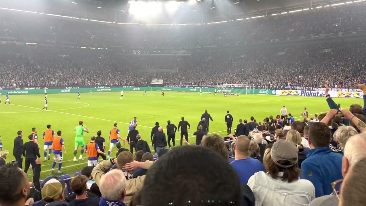 Schlusspfiff beim Aufstieg gegen Pauli 🔥