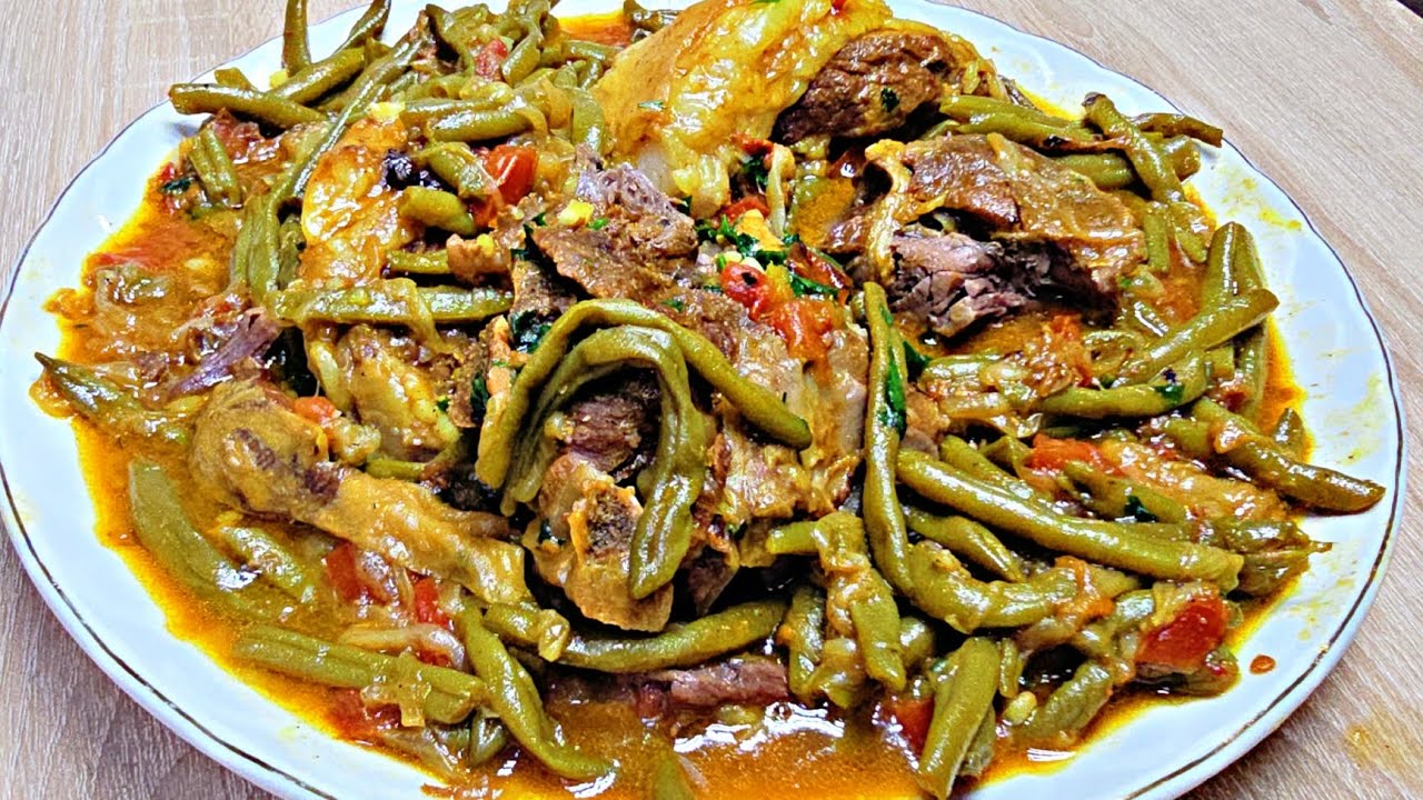 لوبيا ماشطو باللحم في لاكوكوت بدون ولاقطرة ماء📢ولا زيت ولا زبدة  مجمرة ومعسلة تشهي😋