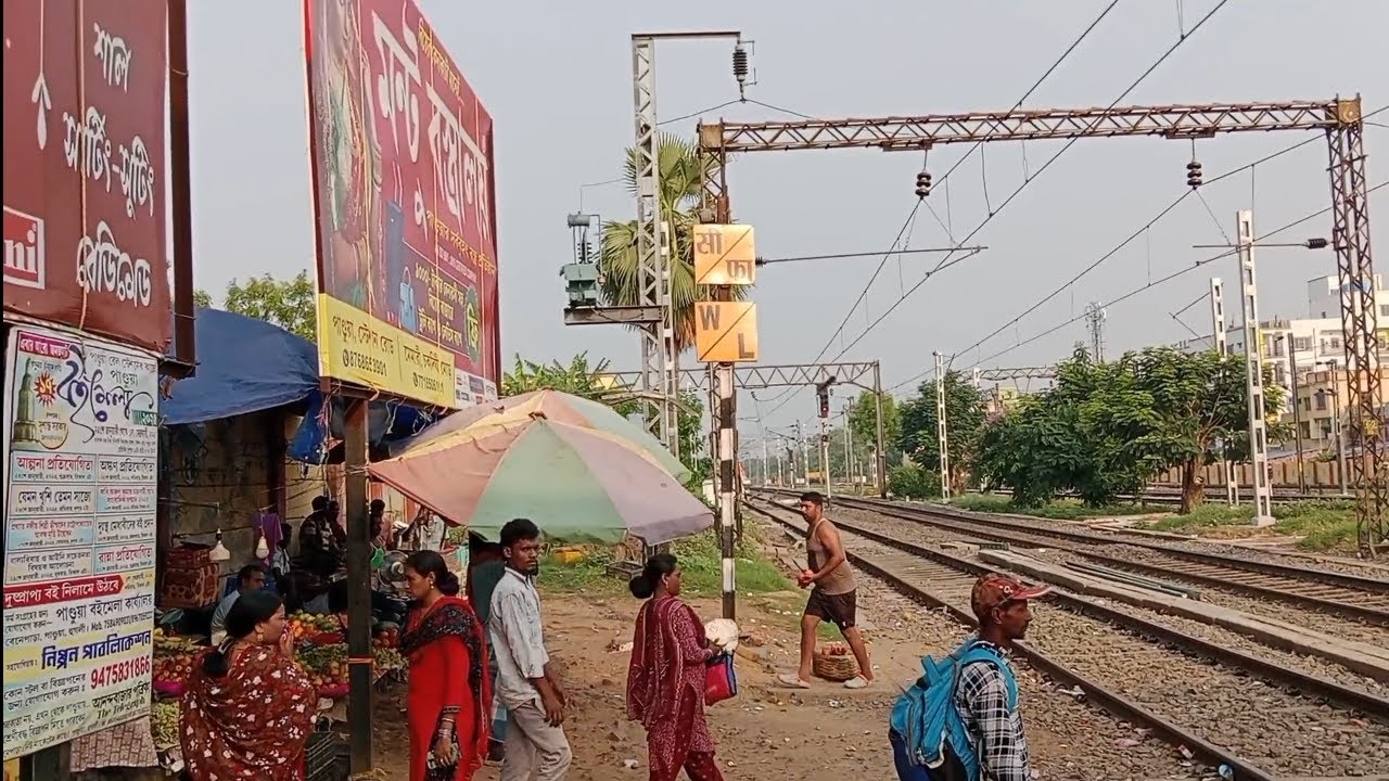 দেখুন পাণ্ডুয়া স্টেশন 🙏🏻#viral#youtube#video#travel