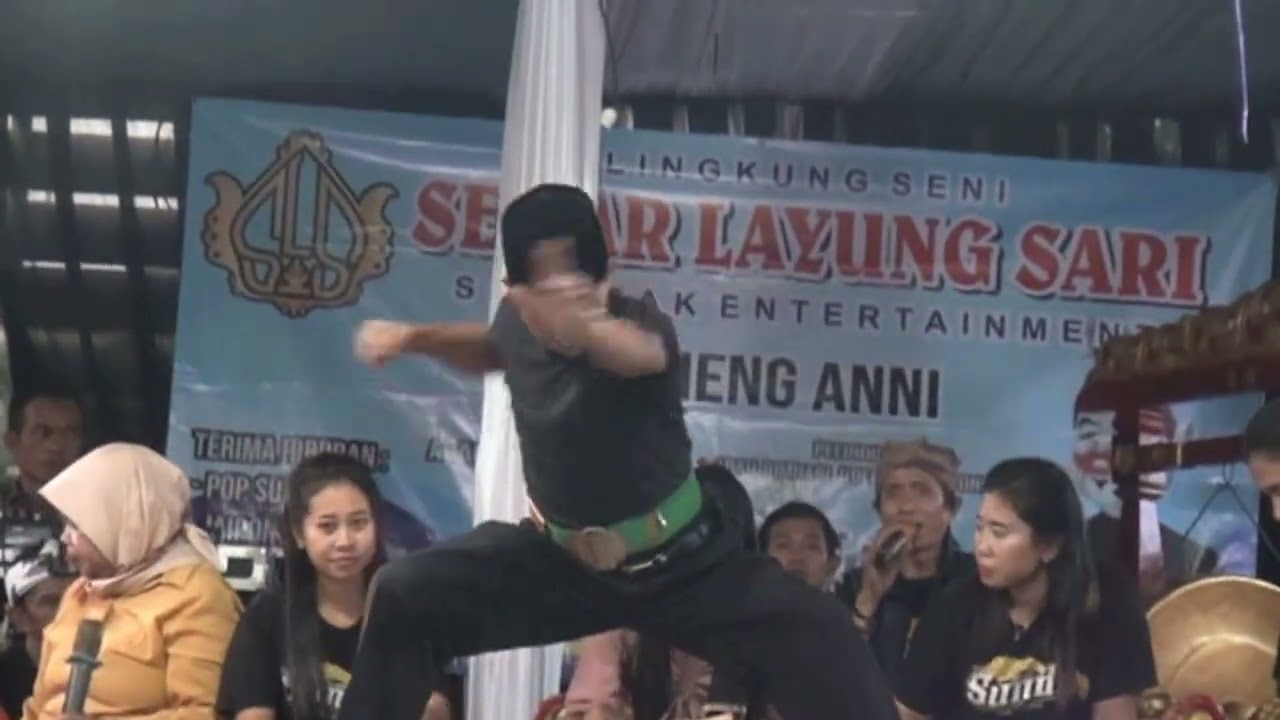 gaplek. kasepuhan abah Jumhari (dedemit jaipong)
