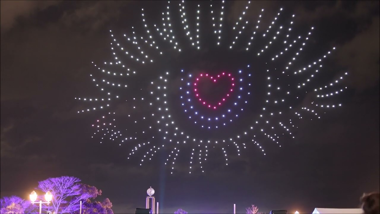 ホワイトデー ドローンショー