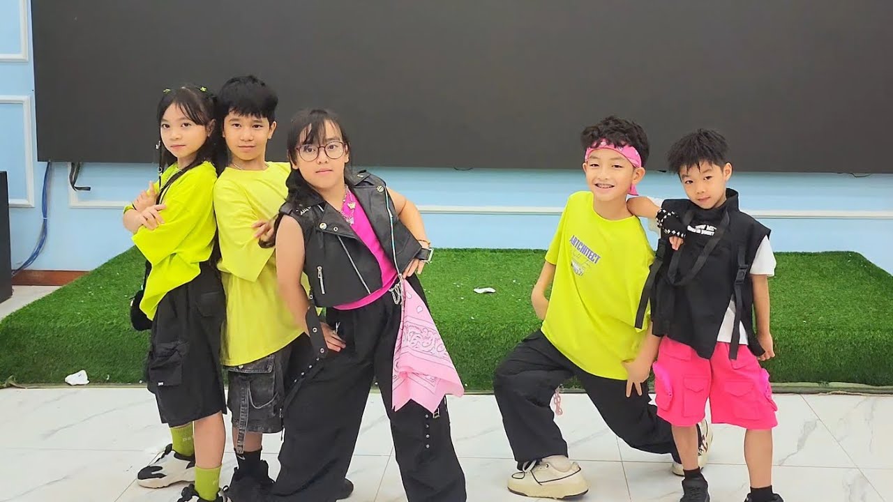 Mashup Tiktok- Kiddy crew diễn trung thu SHB #baoson #kiddycrew #dance #tiktok #cute #xuhuongyoutube