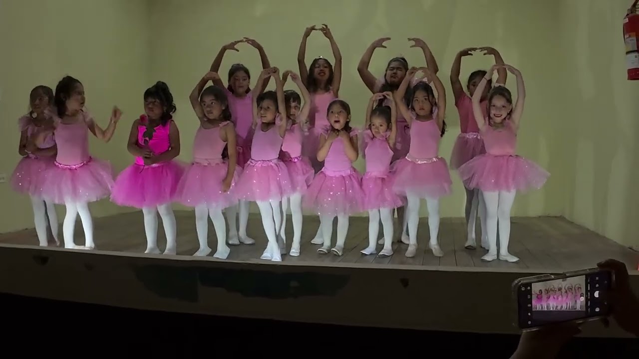 Recital Ballet De Valerie  Lago de Los Cisnes | 2025