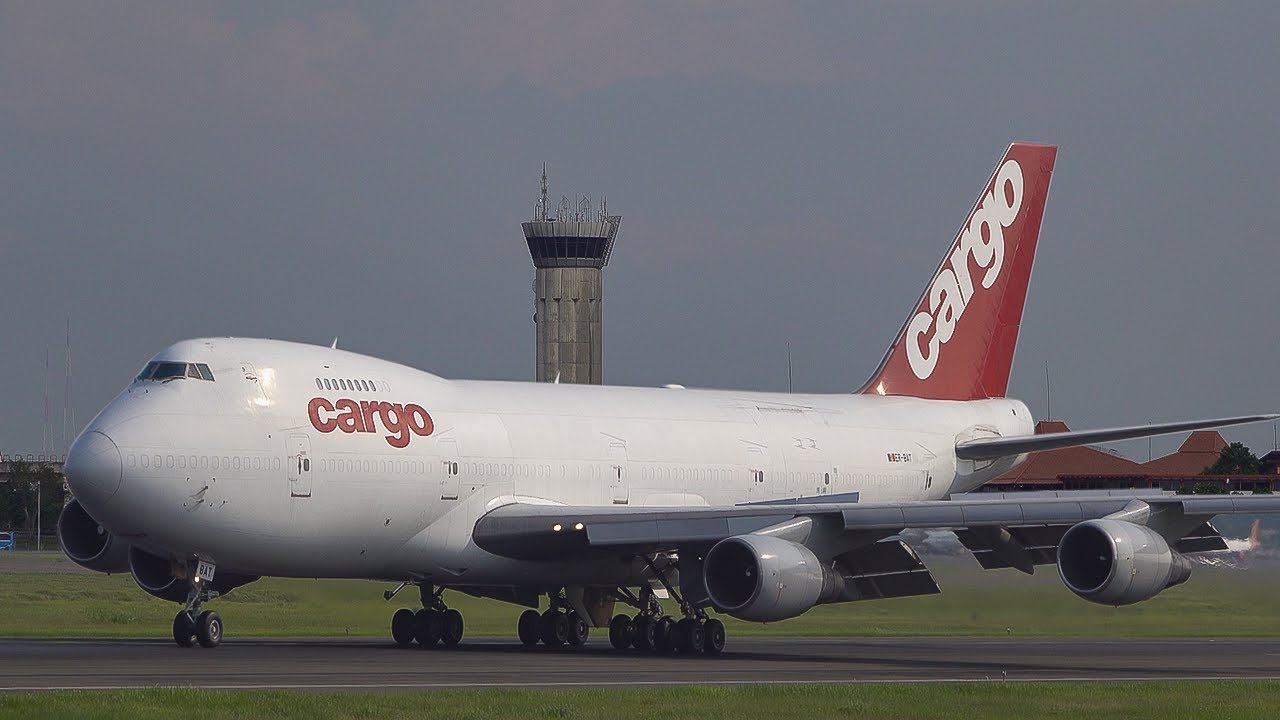 🇮🇩✈ Planespotting at Jakarta Soekarno Hatta Int’l Airport CGK/WIII