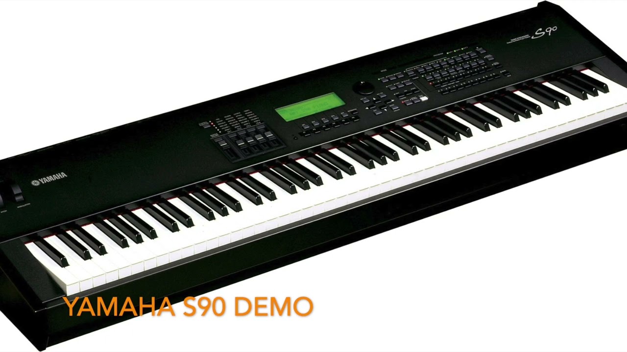 Vendo Tastiera Yamaha S90