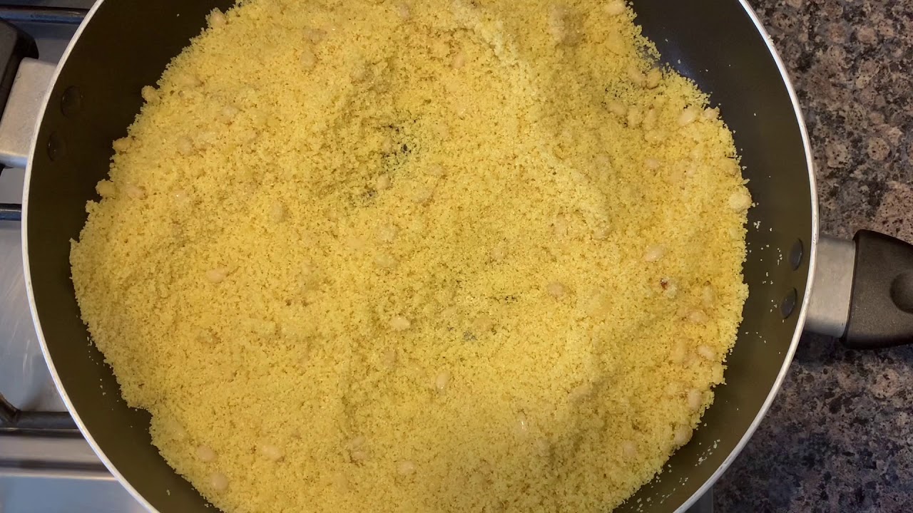 Turkish Semolina Halva ( irmik Helvasi)