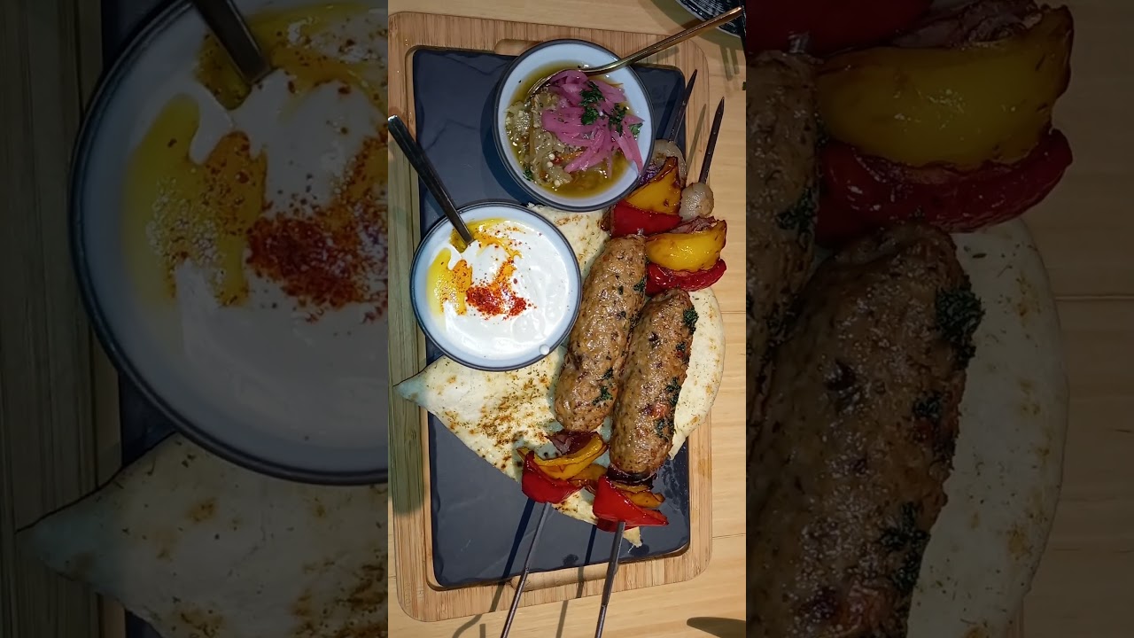 Vegan kebab #vegan #food #plantbased #healthy #sauce #dinner #delicious #foodie #vegetarian