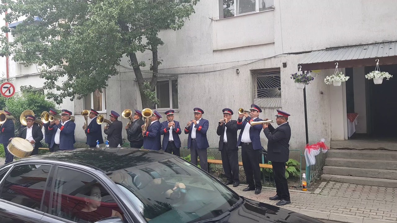 Fanfara de la Valea Mare Nunta de la bloc 7