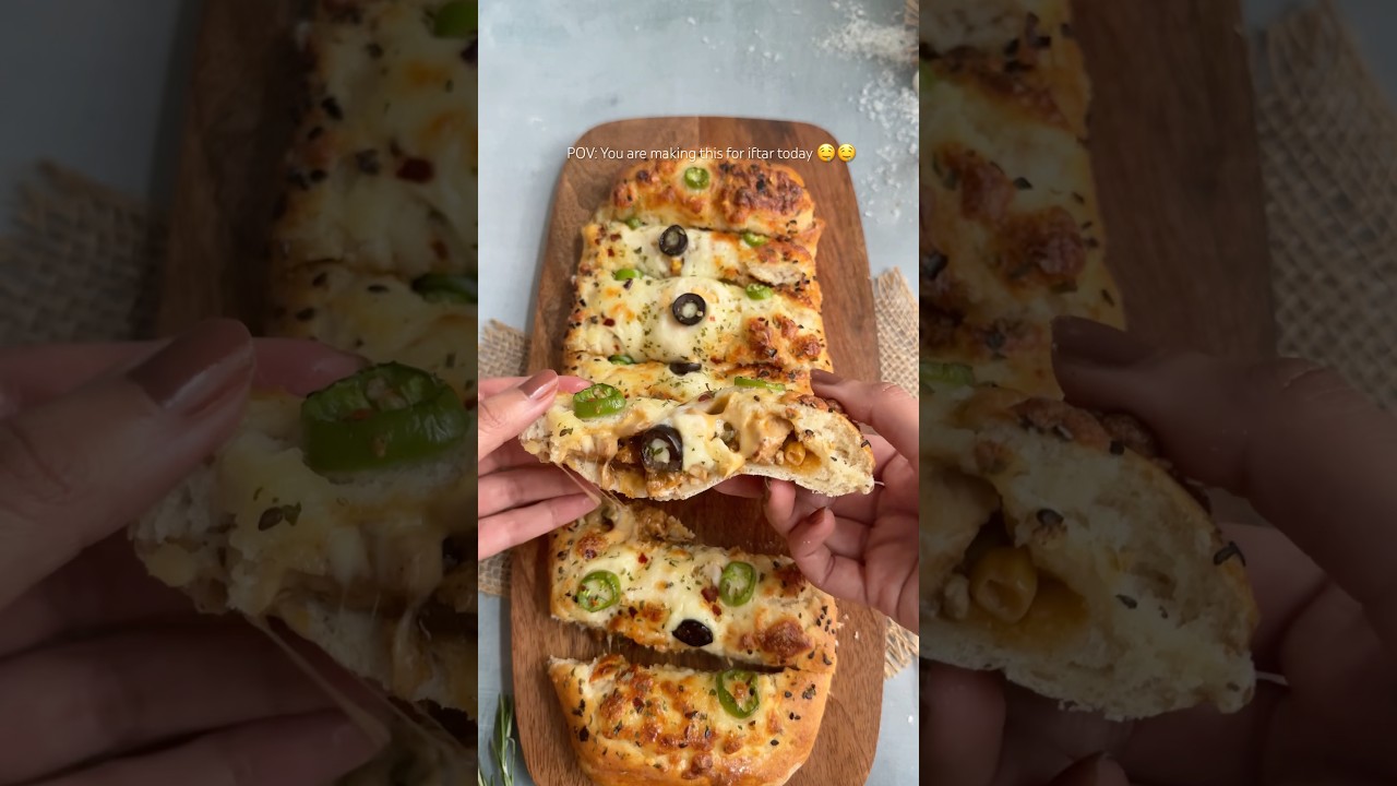 CHEESY CHICKEN BREAD RECIPE #cheesebread #chickenbread #chickencheesebread #chickenbreadrecipe