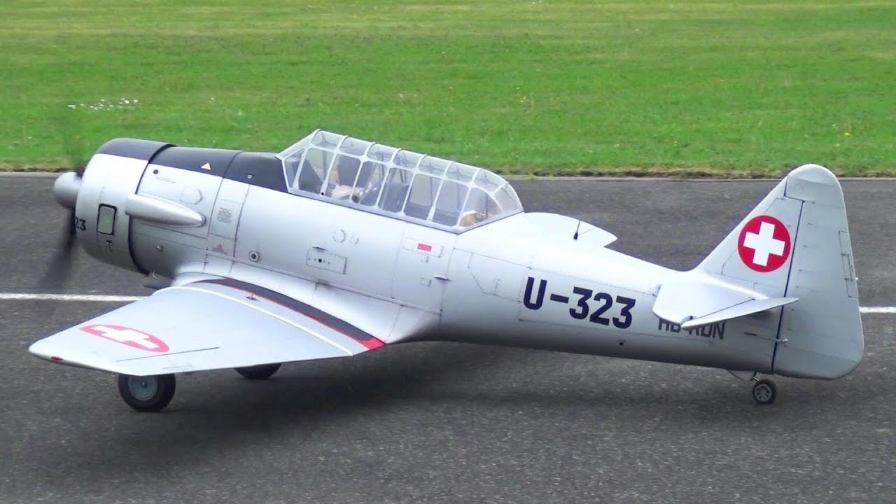 OLDTIMER RC MODEL AIRPLANE NORTH AMERICAN AT-6 HARVARD SWISS AIR FORCE