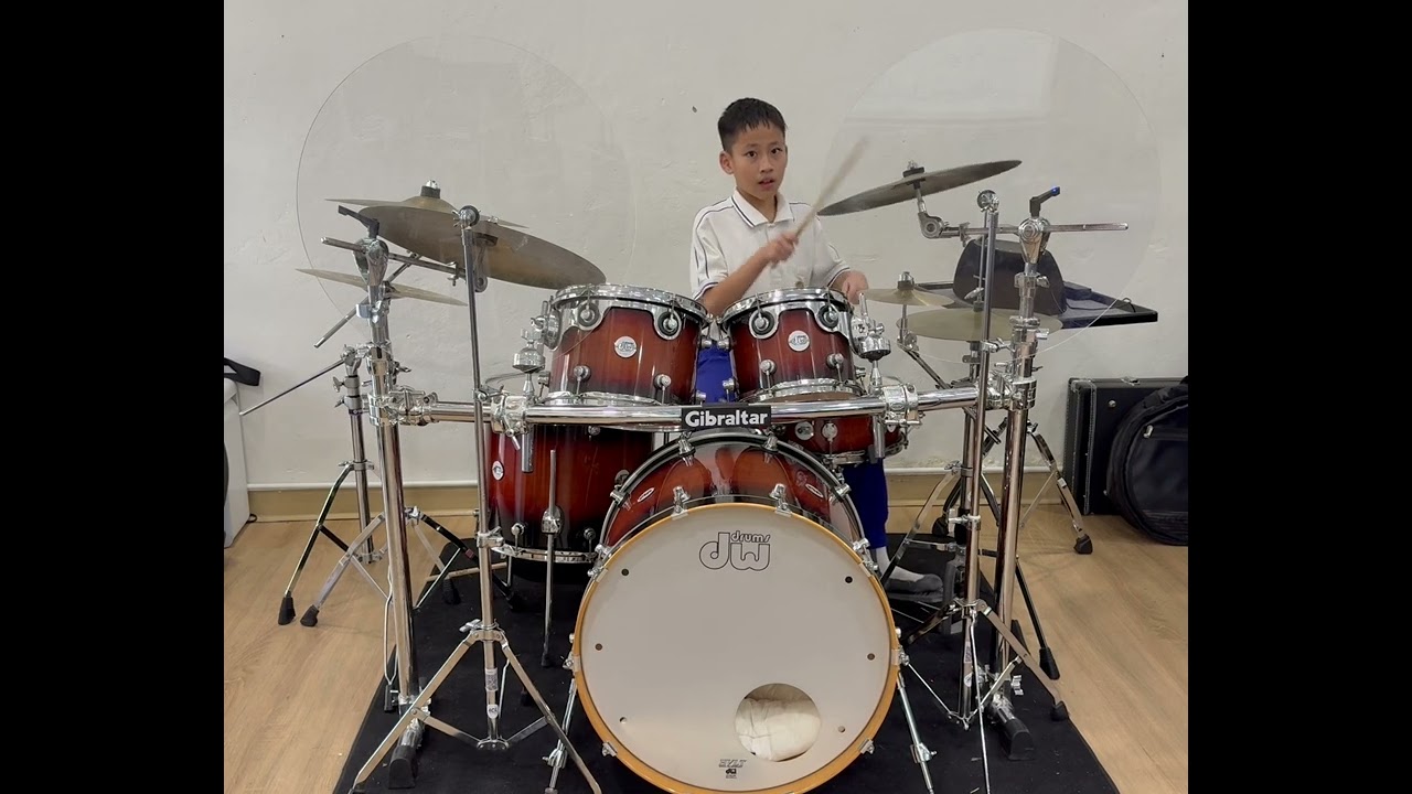 PHARANYU AURAILOEDPRASOEN DRUM SET SOLO GRADE 3