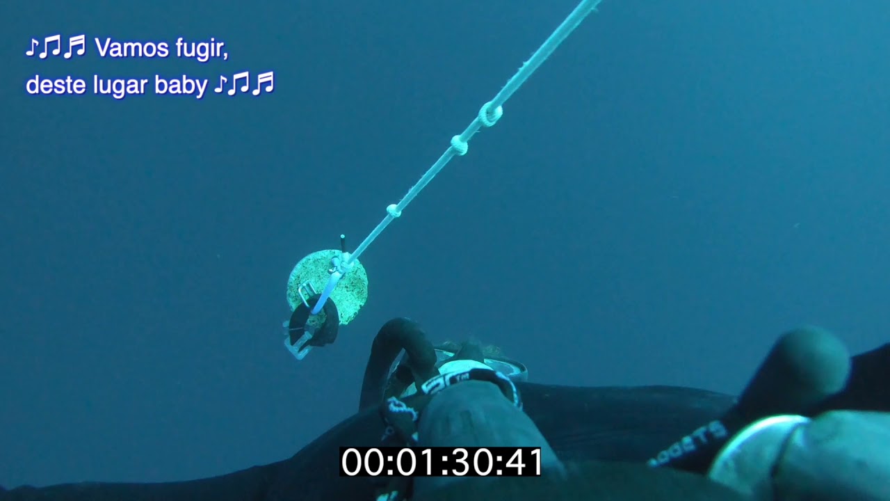 A 4:10 minutes warm-up dive