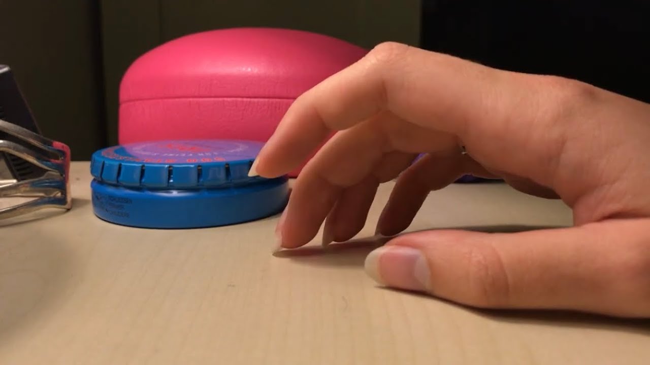 ASMR rhythmic tapping, slow to fast and back again, tapping and scratching with nails