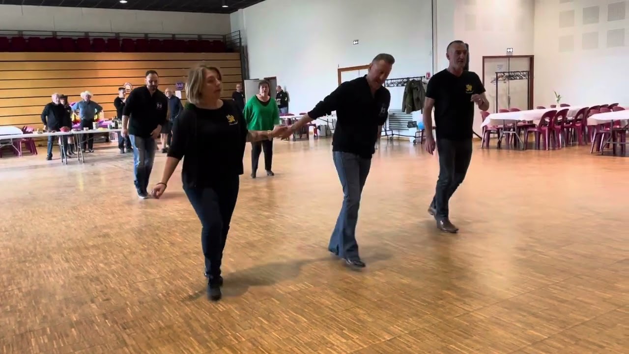 CAST THE BRONZE line dance - David Lecaillon