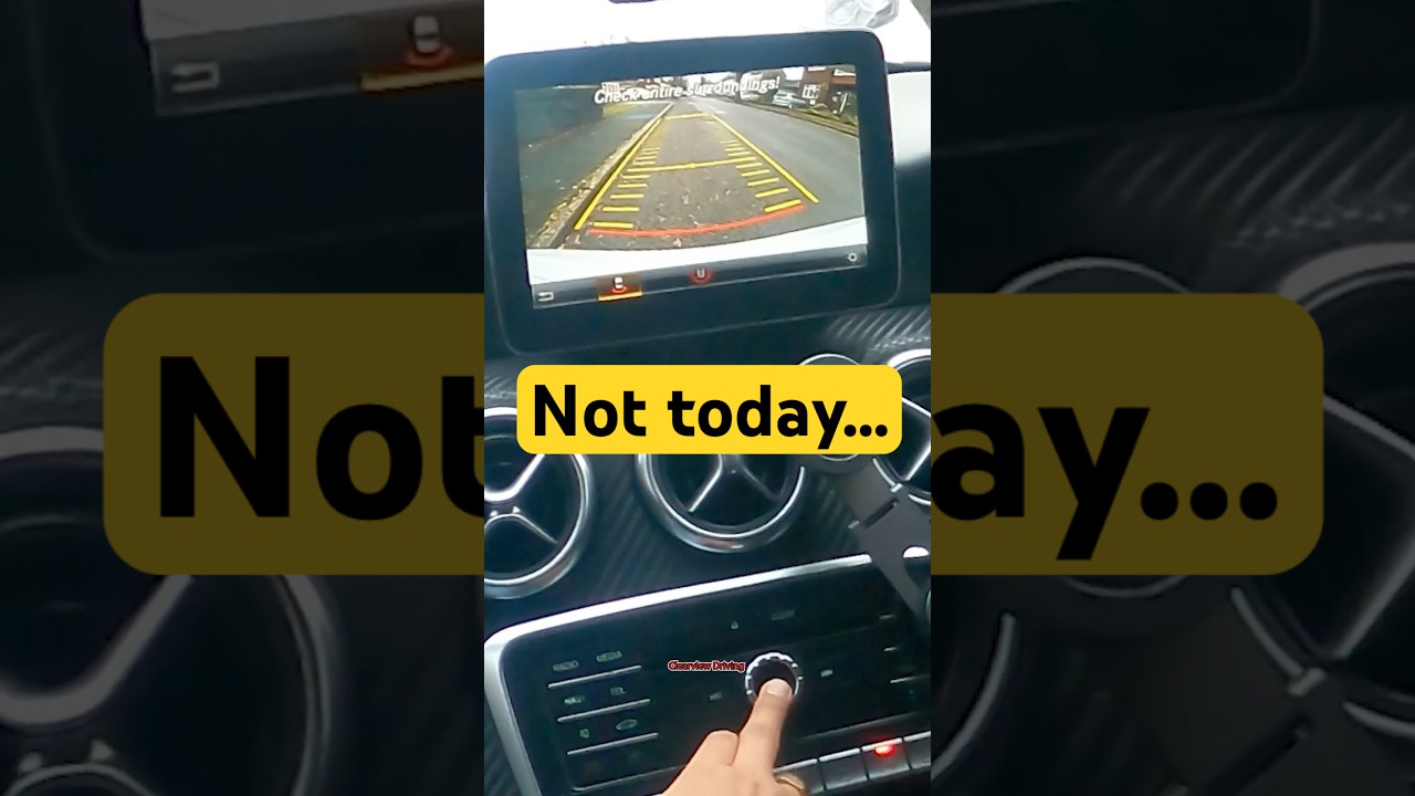 STARING AT THE CAMERA #driving #test #park #camera #look #blindspot #check #safety #omg