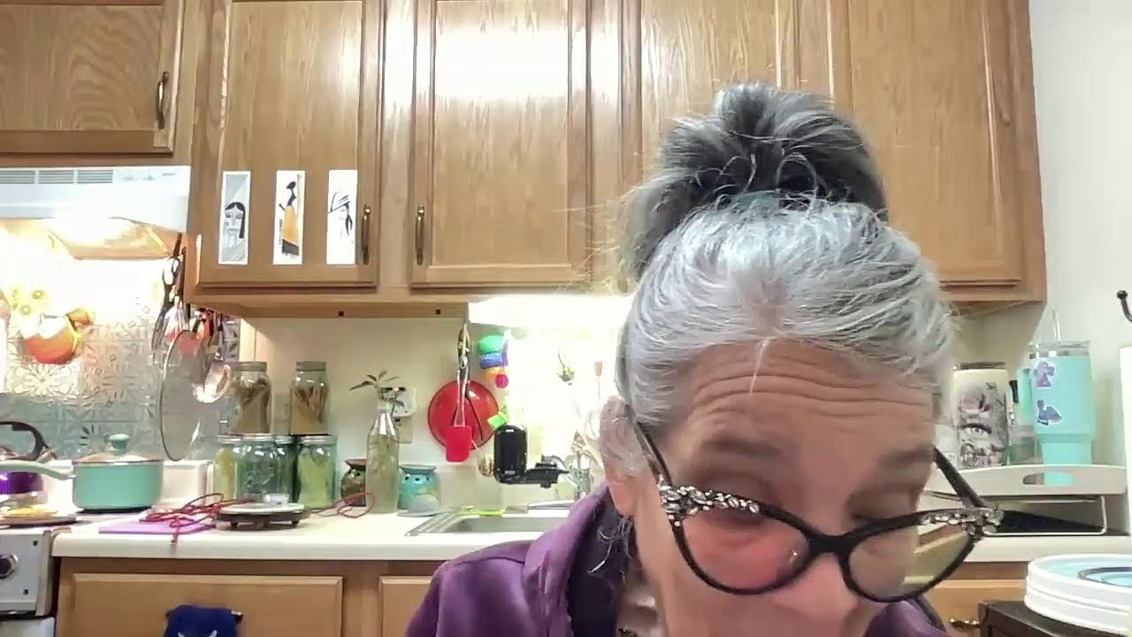 LIVE! From Tina's Kitchen ... Chit Chat ... What's in my feed?
