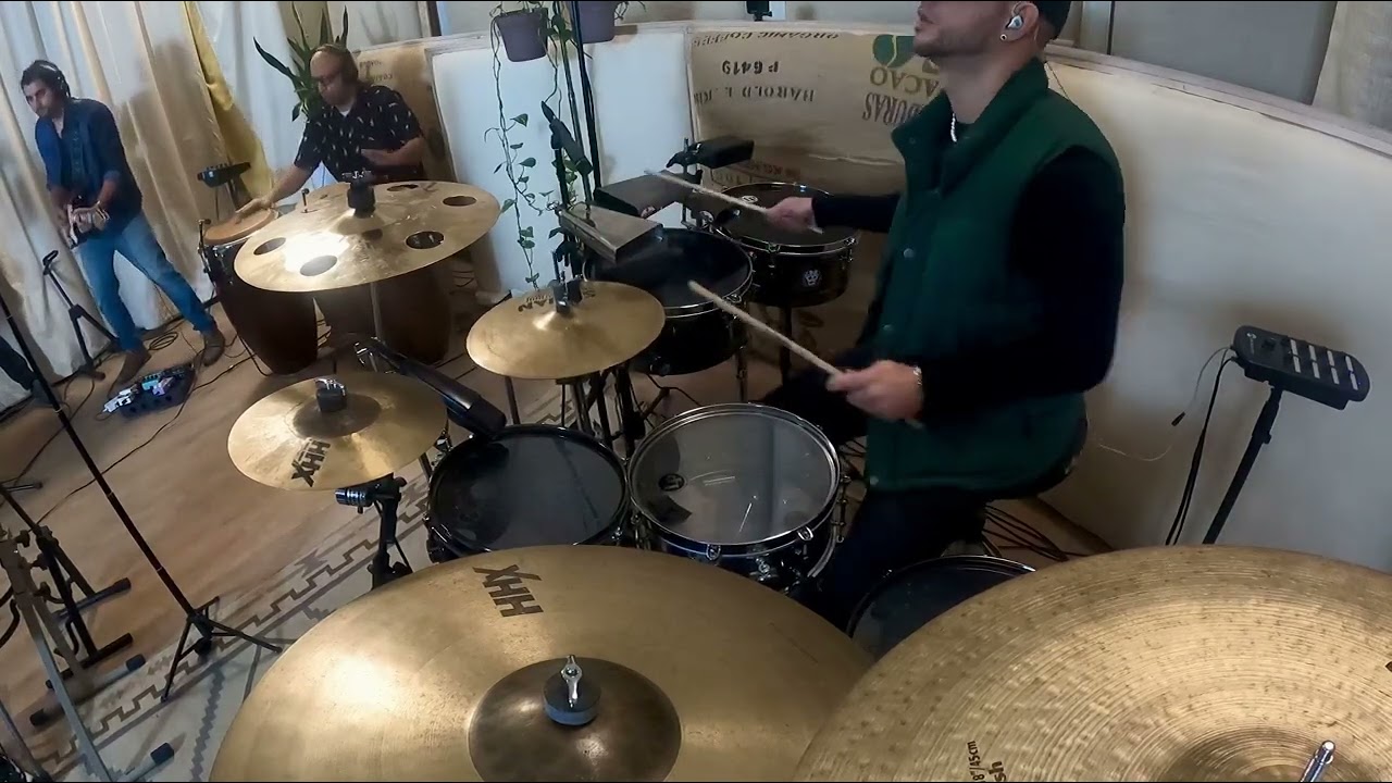 Daniel Rodriguez - Recording Bateria y Timbal with Yosmel Montejo y la caliente - Drum CAM