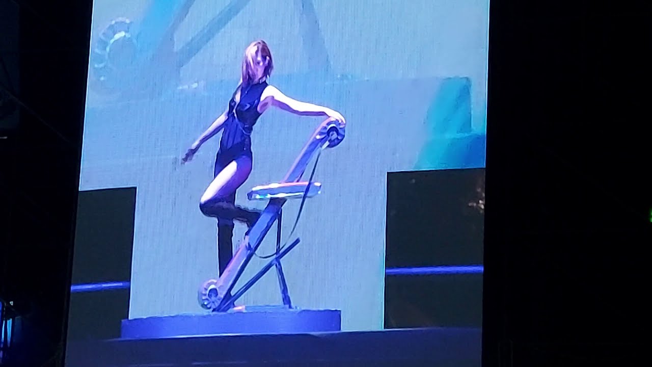 2021台中麗寶跨年雙演唱會❤️安心亞 - 『Sexy性感熱舞~solo辣翻😘』  【小草日常】