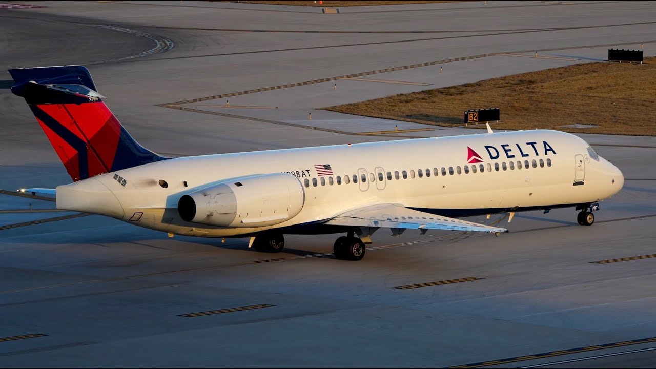 4K EPIC AFTERNOON PLANE SPOTTING AT DALLAS LOVE FIELD (DAL) AIRPORT.