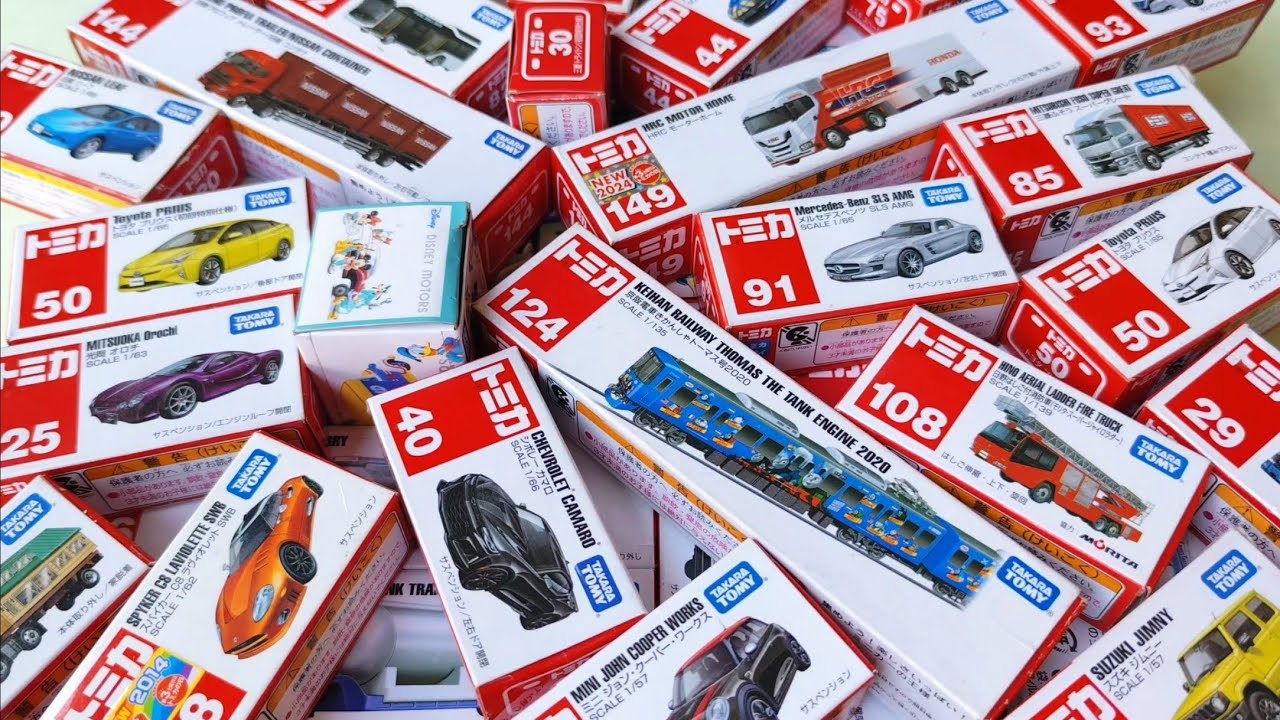 トミカミニカーが箱に盛り沢山！収納するよ☆ (トミカのベストコレクションを動画でまとめました!. -, 