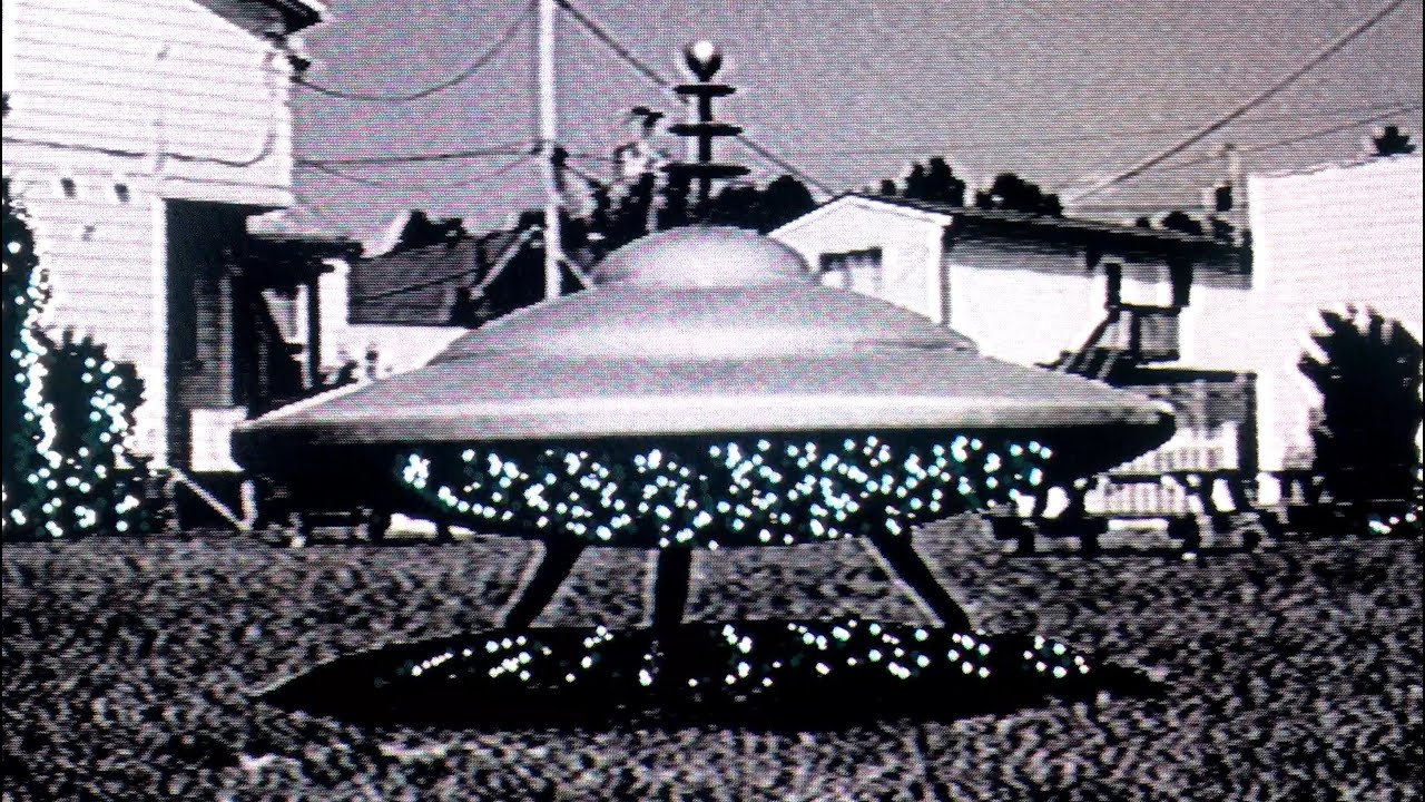 Aaron Spectre - Extraterrestrial