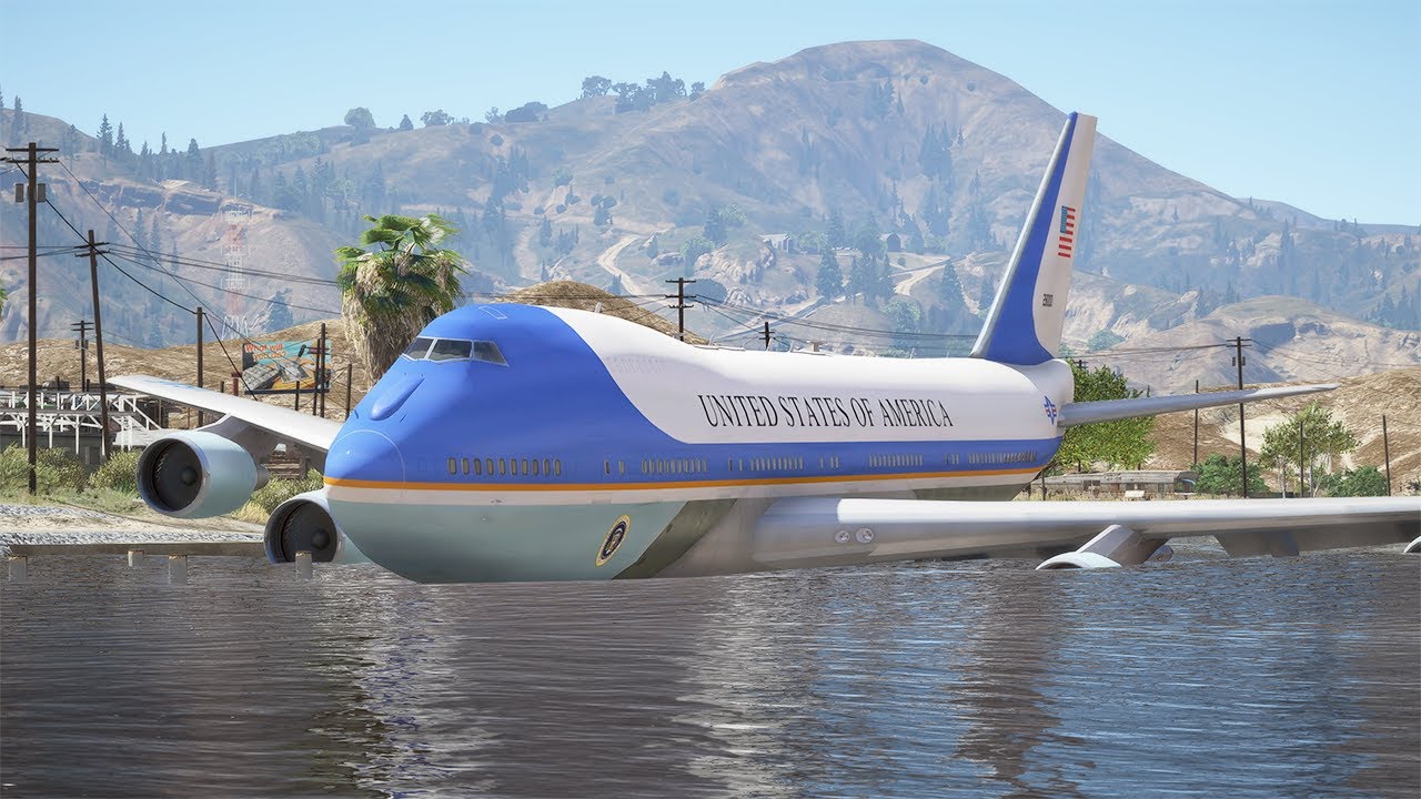 Аварийная посадка на воду Boeing VC-25 