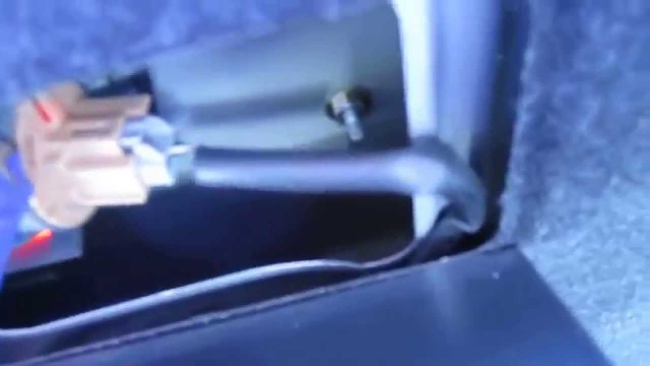 How to Change Reverse/Back Up Lights or Tail Lights 2001 Toyota Camry