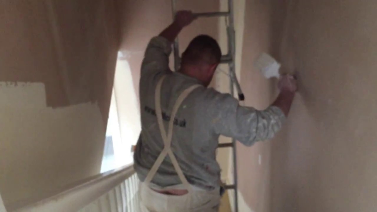 Painting & Decorating, How NOT to cut in a stair well
