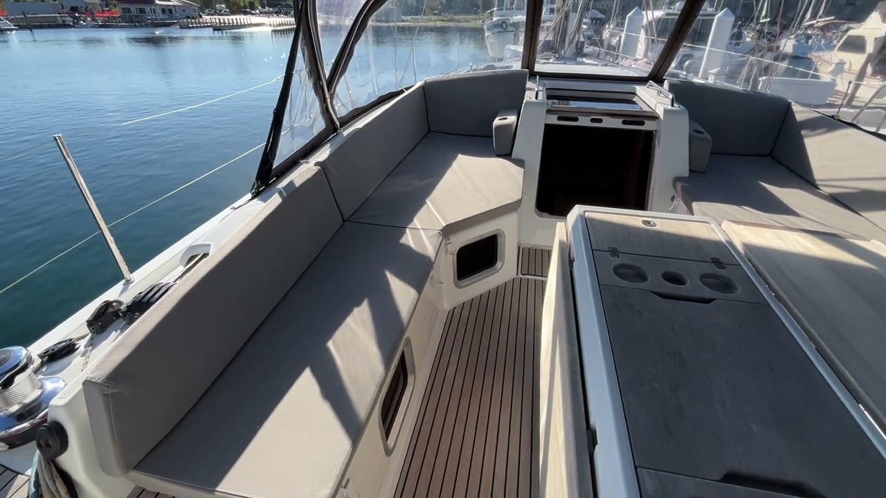 Jeanneau Yacht 54 Deck Walk Through