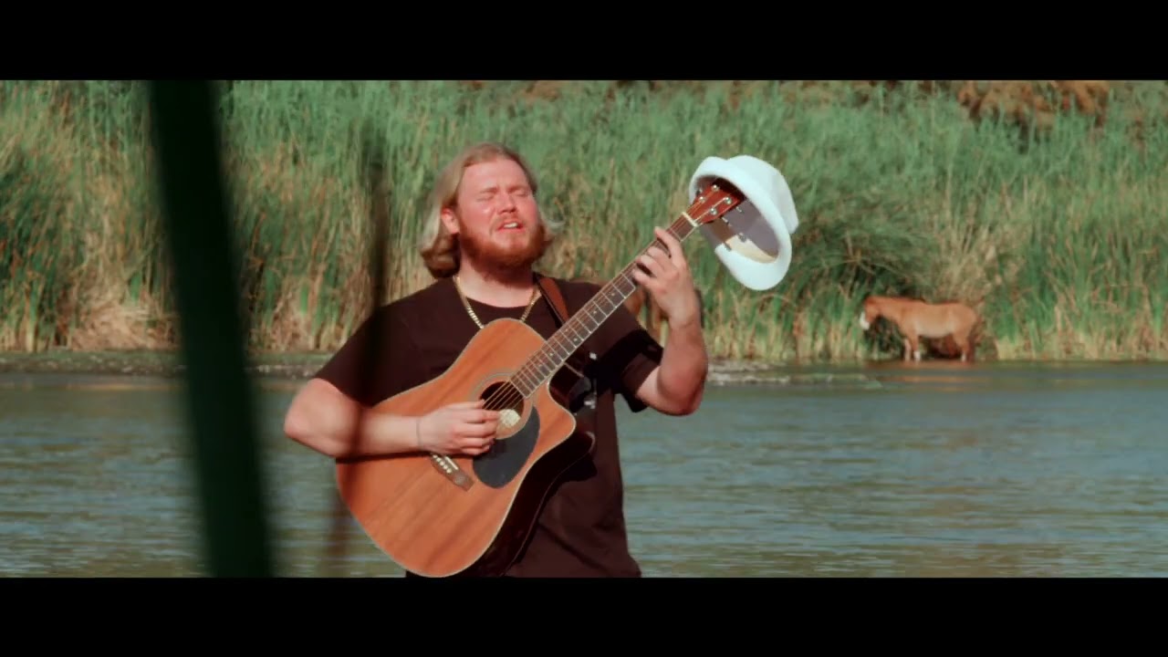 Lucas Roth -  