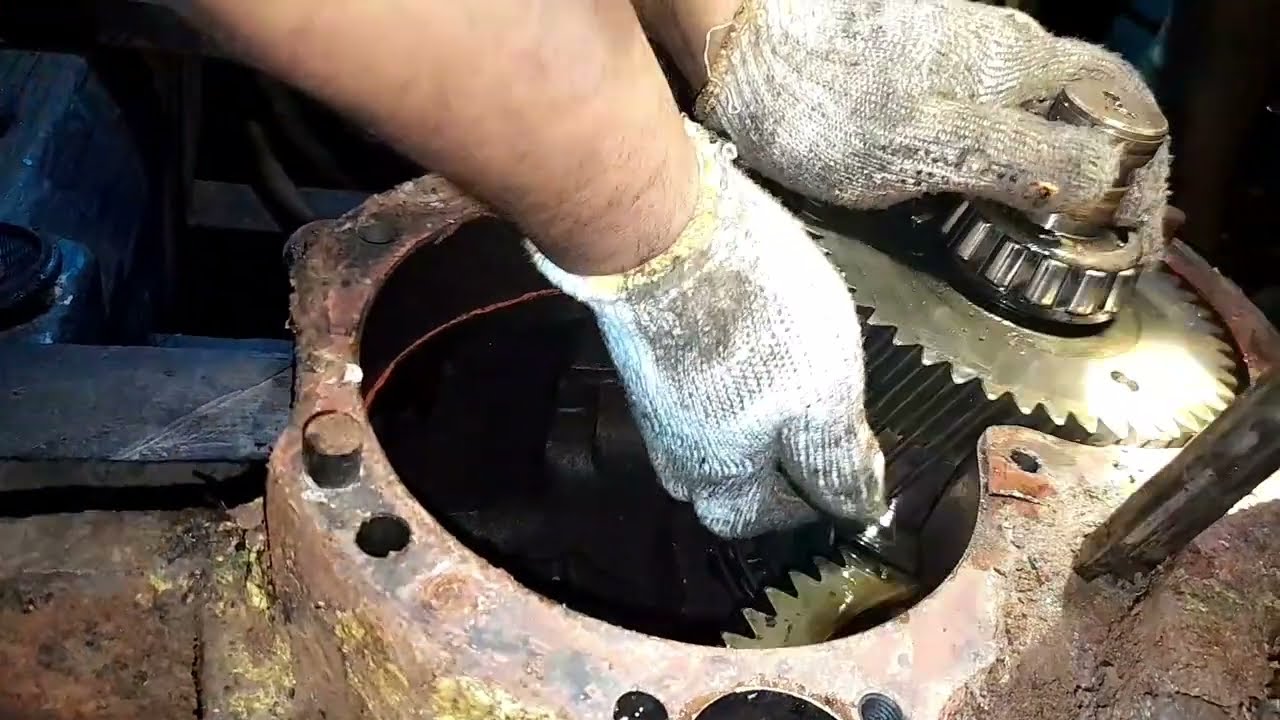 Perbaikan gearbox nico hitachi