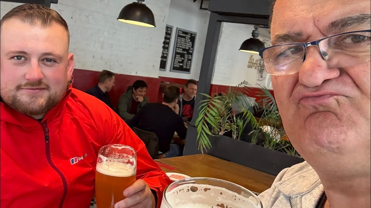 36 HOURS IN BRATISLAVA . BOOZE, FOOD, PRICES, AND SIGHTS.!